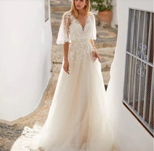 Boho Dresses Batwing Sleeves A-Line Long Bridal Lace Appliques Transparent