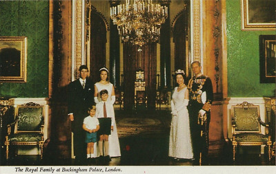   alte POSTKARTE_Queen_ELIZABETH II_Prince_PHILIP_CHARLES_ANNE_EDWARD_ANDREW***