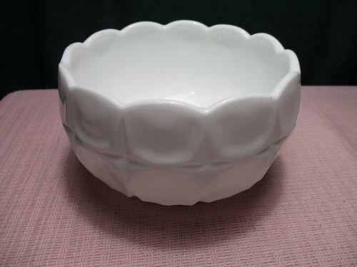 Indiana Glass Constellation Milk Glass Bowl  5 1/2"  Vintage