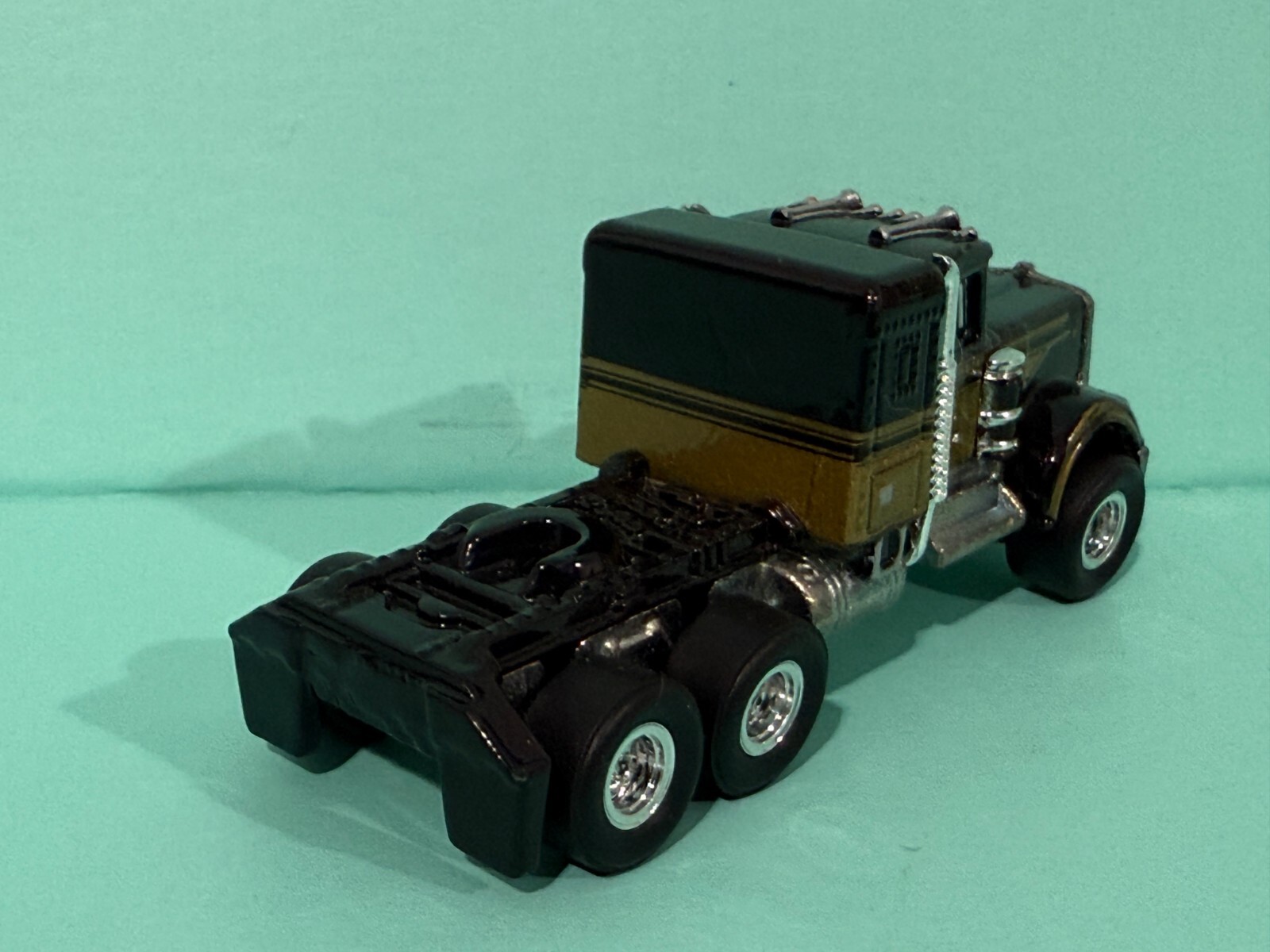 Picture 4 of 6