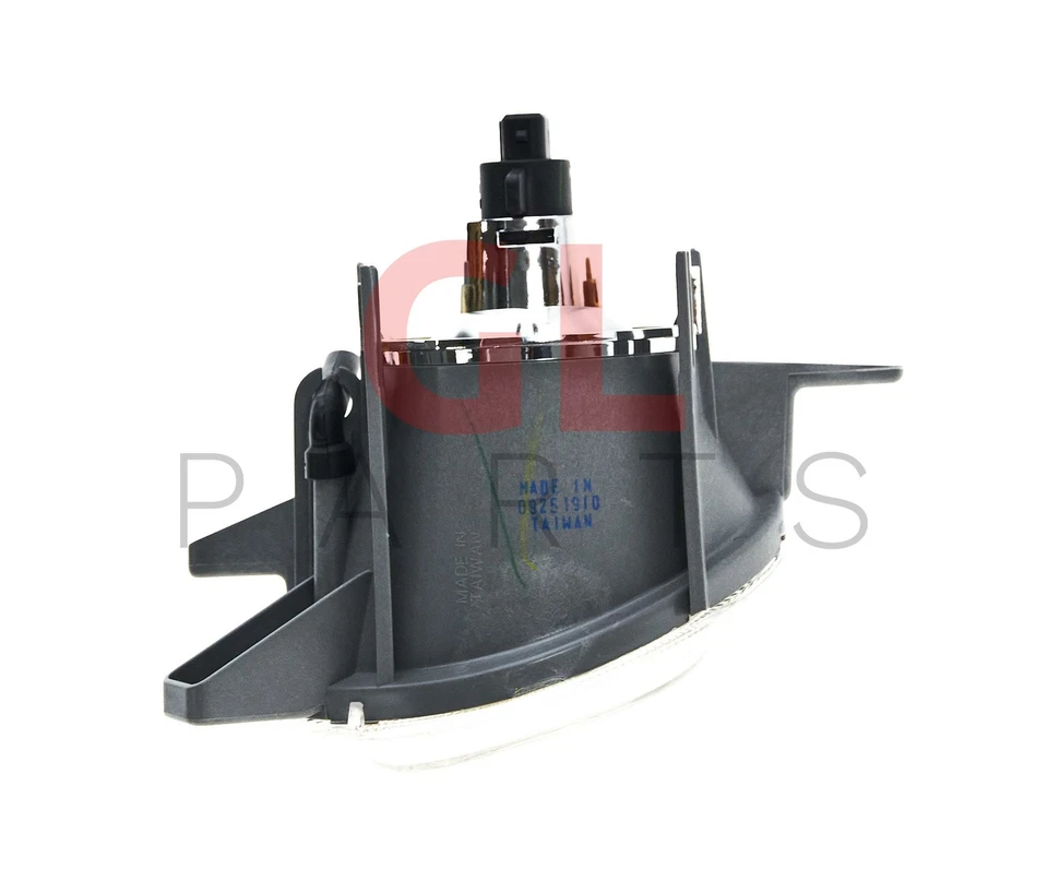 FOR VOLVO XC70 2005-2007 LEFT FOG LIGHT TYC 9190904 New - Image 3 of 4