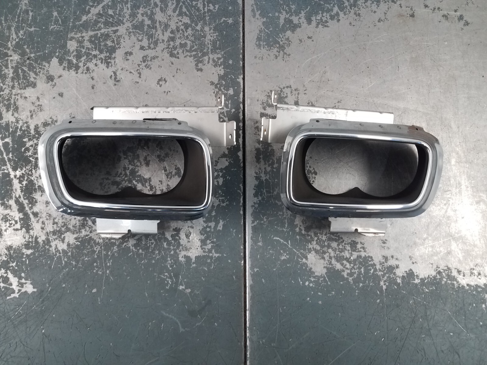 2019 - 2023 Rolls-Royce Cullinan Chrome Exhaust Tip Pair #8000 Q8-5