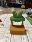 Minnie Mouse Island adventure Tiki shack Accessory — photo 2