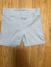 Girl's GAP size 10 Gray shorts