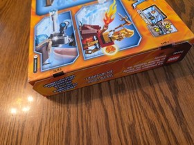 LEGO LEGENDS OF CHIMA: Vardy's Ice Vulture Glider (70141)  New, Factory Sealed.
