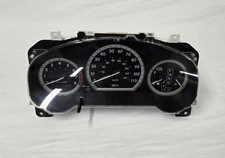 2004-2005 Toyota Sienna Speedometer Instrument Cluster MPH OEM Assembly