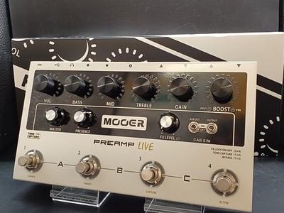 MOOER Preamp Live M999 Guitar Preamp Multi Effects   Used   Japan Import