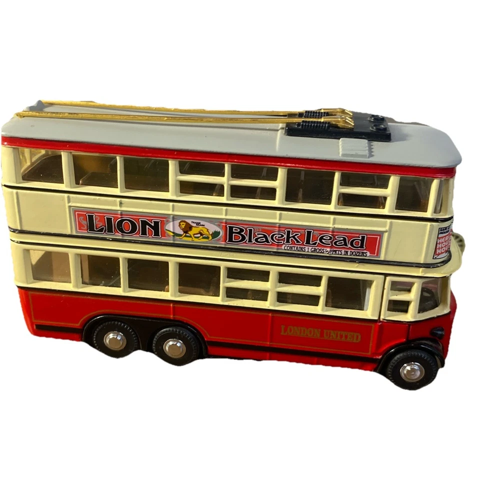 80’s Vintage Matchbox Models of Yesteryear Lot of 4 Bus, Trams Great condition - Image 2 of 4