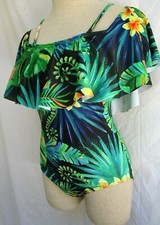 SUPER CUTE ..ONE PIECE..FLORAL..SWIMSUIT..RUFFLE..NWOT..WOMEN sz S