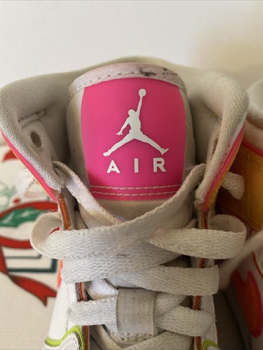 Nike Air Jordan 1 Mid GS Edge Glow White Pink Blast CV4611-100 Youth Size 5Y - Picture 12 of 14