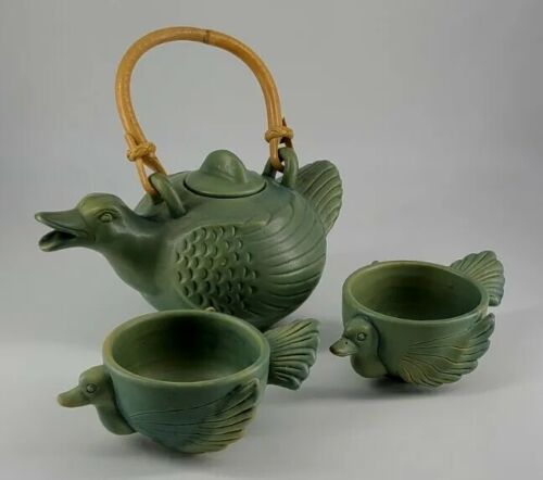 Hand Crafted Matte Celedon Glaze Figural Ceramic Duck Teapot & 2 Teacups Mint!  - Picture 1 of 12