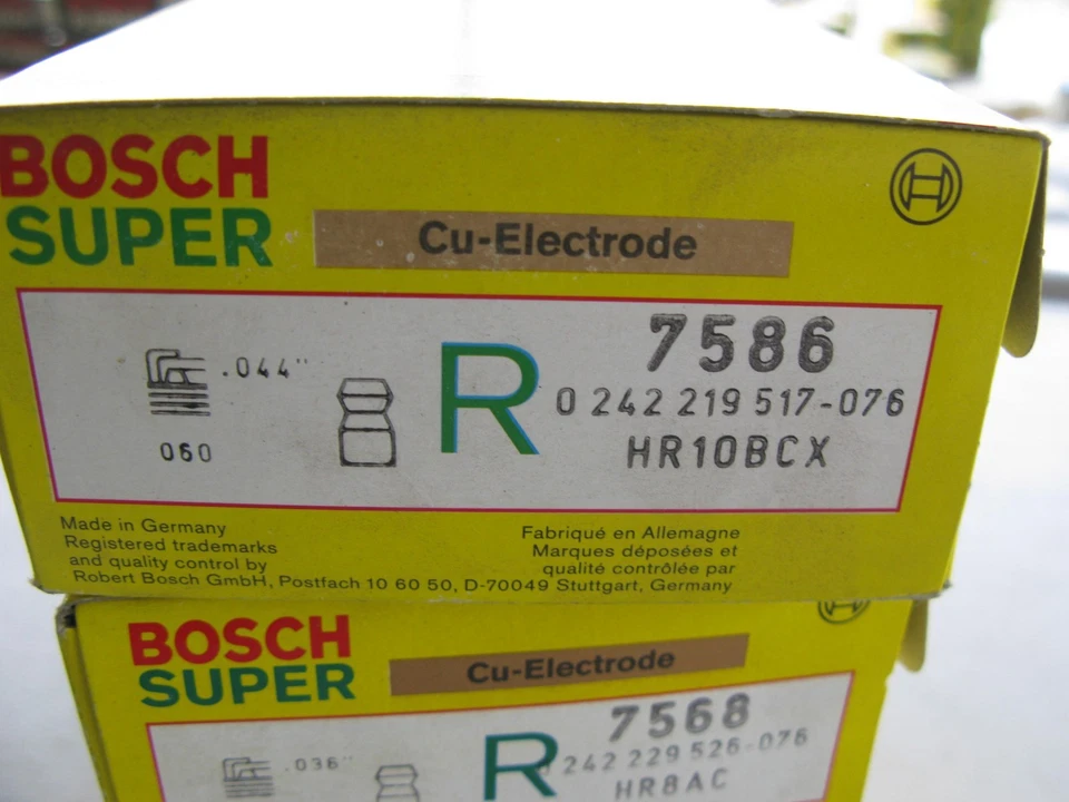 Bujías Bosch GMC K15 Suburban, P2500 (1976-1979) 10 piezas (7586 / HR10BCX) Foto 4 de 4