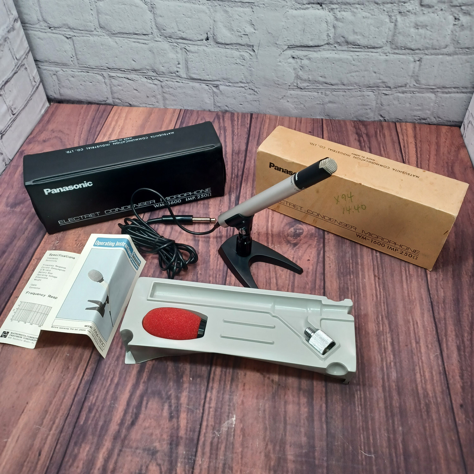 Vtg. Panasonic Electret Condenser Microphone WM1600 Japan, Complete