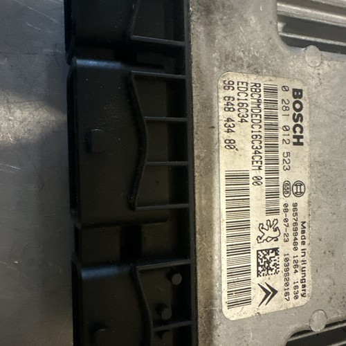 Calculateur moteur PEUGEOT 207 1.4 HDI 0281012523 EDC16C34 9664843480 - Picture 2 of 3