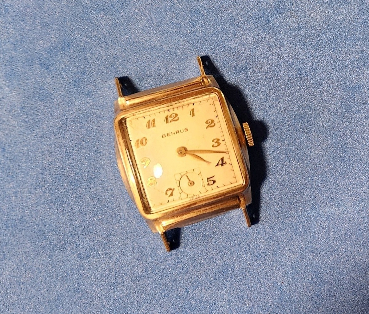 VINTAGE BENRUS MENS MECHANICAL WIND GOLD PLATE TANK 