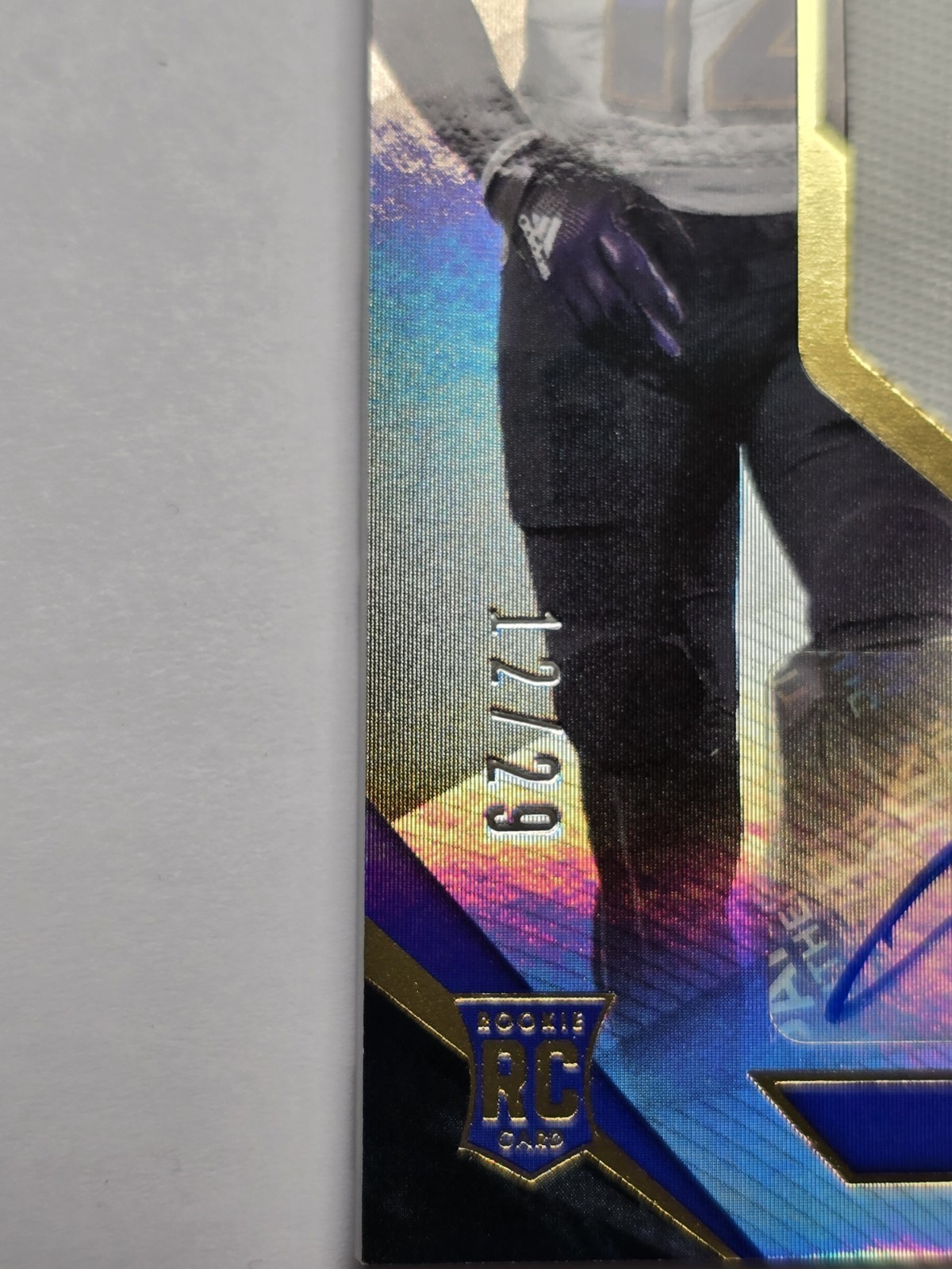 2021 Limited Spotlight Holographic /29 Rashod Bateman RPA Rookie Patch Auto RC view 4