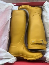 Hunter Original Tall Rain Boots Womens Size 7 Yellow