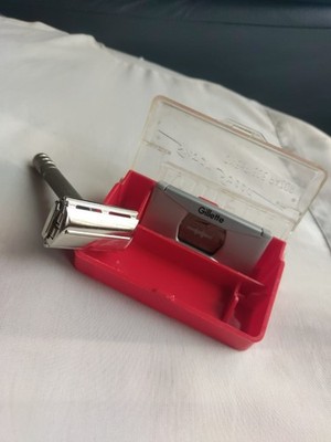 Nice Gillette 1948-1949 Super Speed  DE Safety Razor w/Original Case