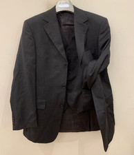 Vintage Hugo Boss classic Super 100s wool 3 piece charcoal 3 button suit 40R