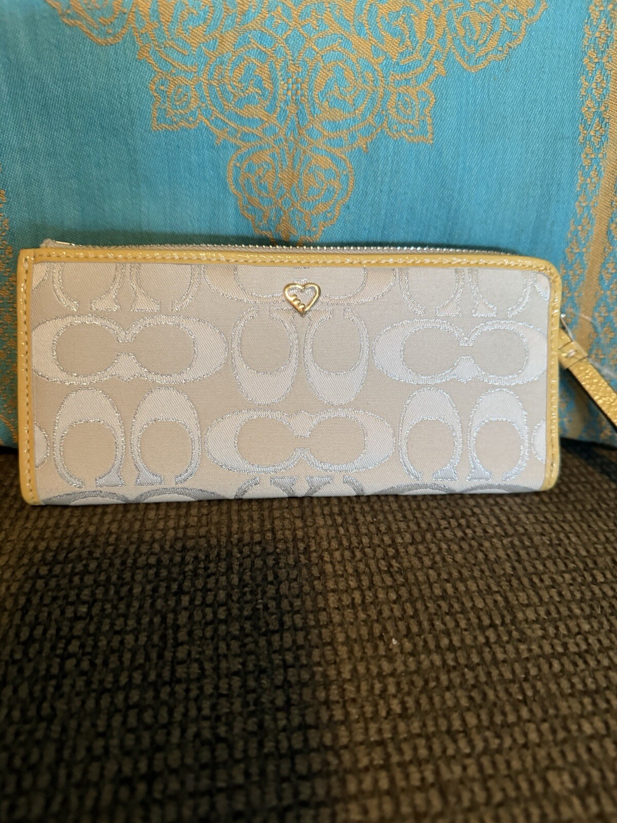 Picture 15 of 15