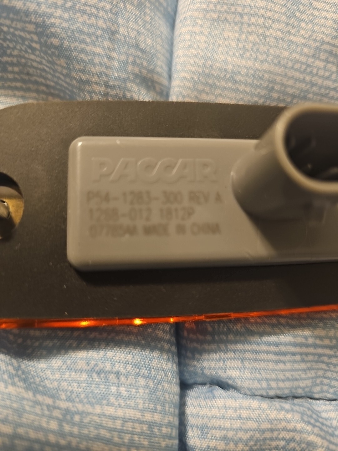 P54-1283-300 GENUINE PACCAR MARKER LAMP LED Paccar- for sale 