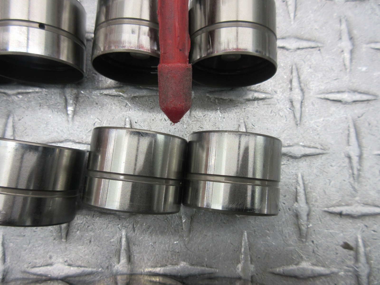 2008 Ferrari F430 Spider Right Cylinder Head Tappets Tappet Bucket 247480