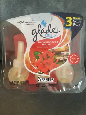 GLADE RED HONEYSUCKLE NECTAR SCENTED OIL REFILL 3 PACK - NEW IN PACKAGE