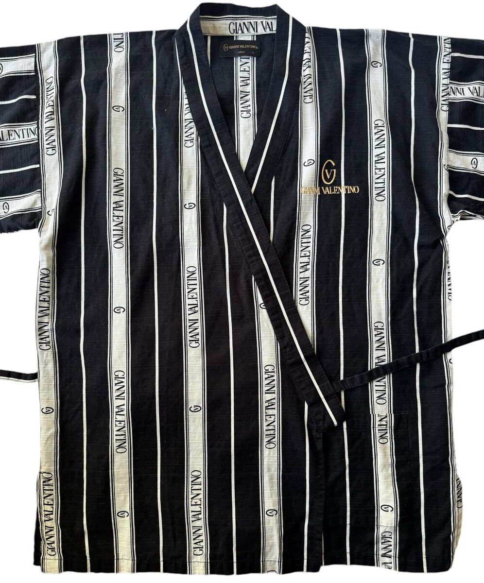 Vintage Gianni Valentino Kimono Shirt Mens size Large Black Vintage Gianni Valentino Kimono Shirt Mens size Large Black