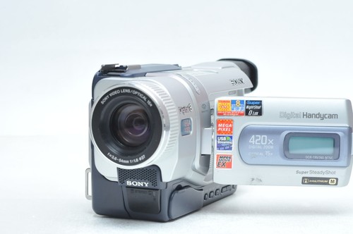 Sony DCR-TRV740 Digital-8 Handycam Camcorder 8mm