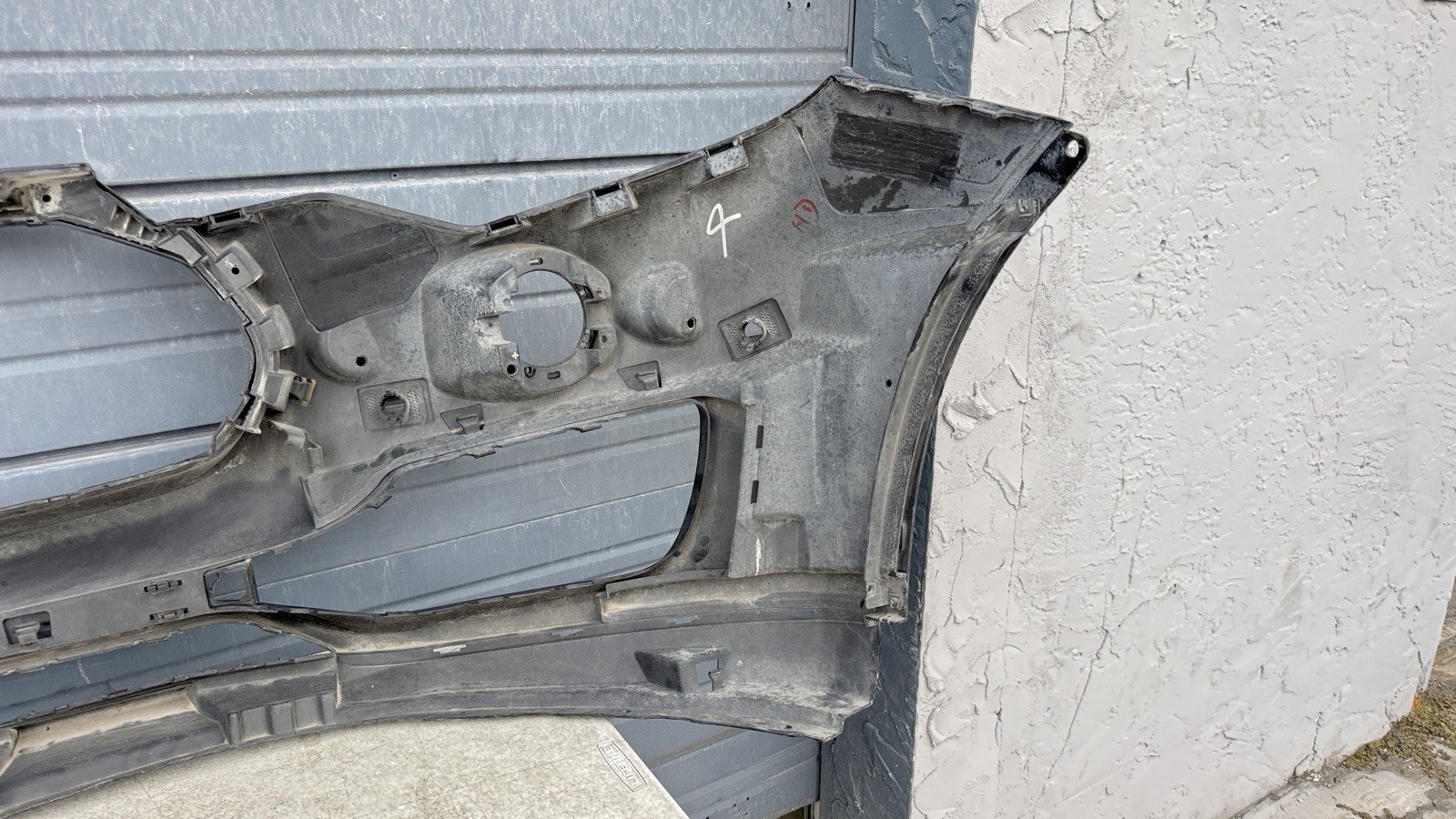 2017 2018 2019 2020 Maserati Levante Front Bumper Cover OEM Original Perfect