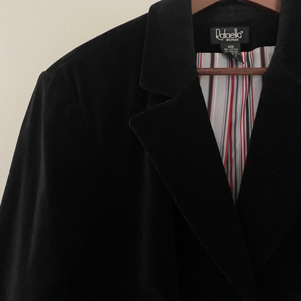 Classic Black Velvet Blazer Striped Lining Festive Holiday, Women’s Size 16W - Image 2 of 4