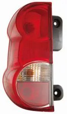 Feu arrière Nissan NV200