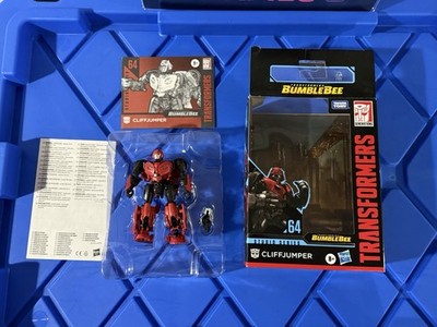 Hasbro Transformers Studio Series Deluxe Class 64 Cliffjumper