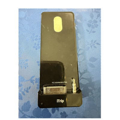 Griffin iTrip FM Transmitter Dock for Apple iPod iPhone 30 Pin Untested