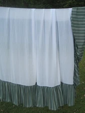 Crown Crafts Williamsburg Garden Images FULL Bed Skirt Dust Ruffle Green Stripe