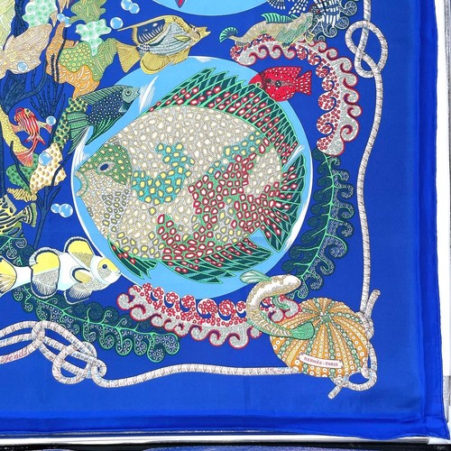 Bufanda de seda HERMES Grands Fonds 90 cm azul diseño artístico para mujer - Imagen 6 de 10