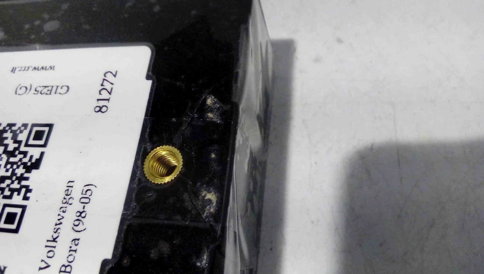 Centralina Comfort VW BORA 1J2 1J0959799AJ 1.9 Diesel 50kw 2000 27708089 - Immagine 3 di 4