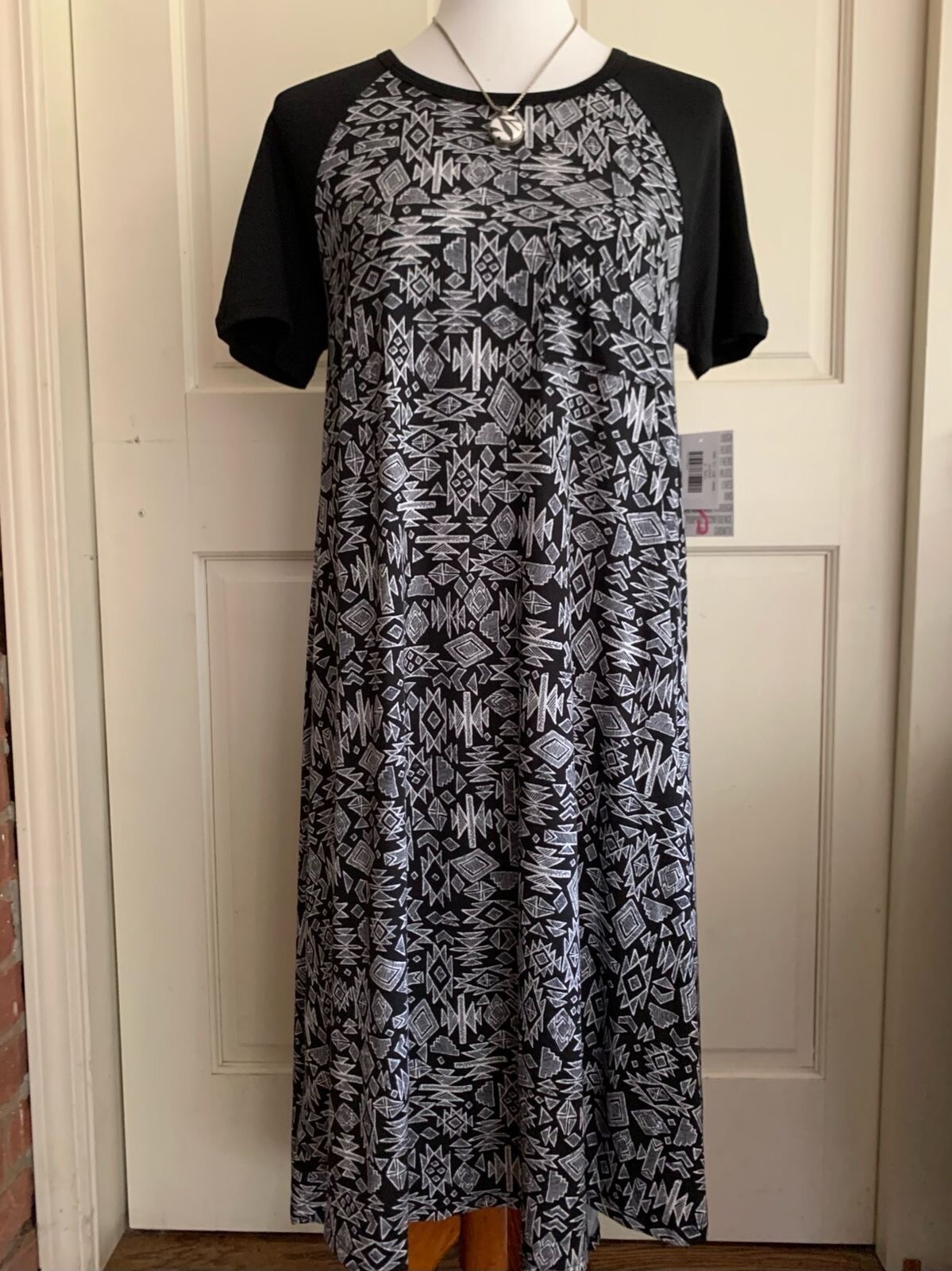 NWT LuLaRoe Small Carly Swing Dress Black White Tribal Southewest Aztec