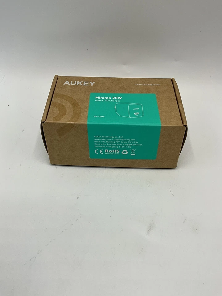Aukey Minima 20w USB-C PD Fast Charger w/ Foldable Plug -Black PA-Y20S - Image 2 of 4
