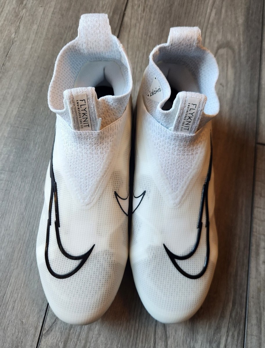 Nike Alpha Menace Elite 3 White Football Cleats Men display picture 3