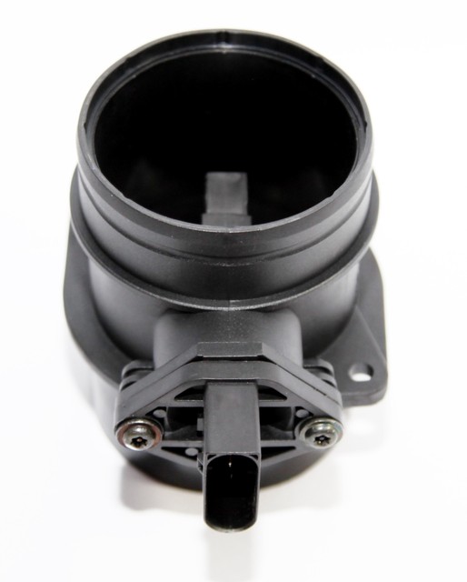 Mass Air Flow Sensor for VW 0103 EuroVan 9904 Jetta 9905 Golf V6
