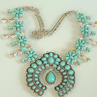 BIG AND BEAUTIFUL FAUX TURQUOISE SQUASH BLOSSOM HUGE NECKLACE 22 INCH 3 BY 3 IN