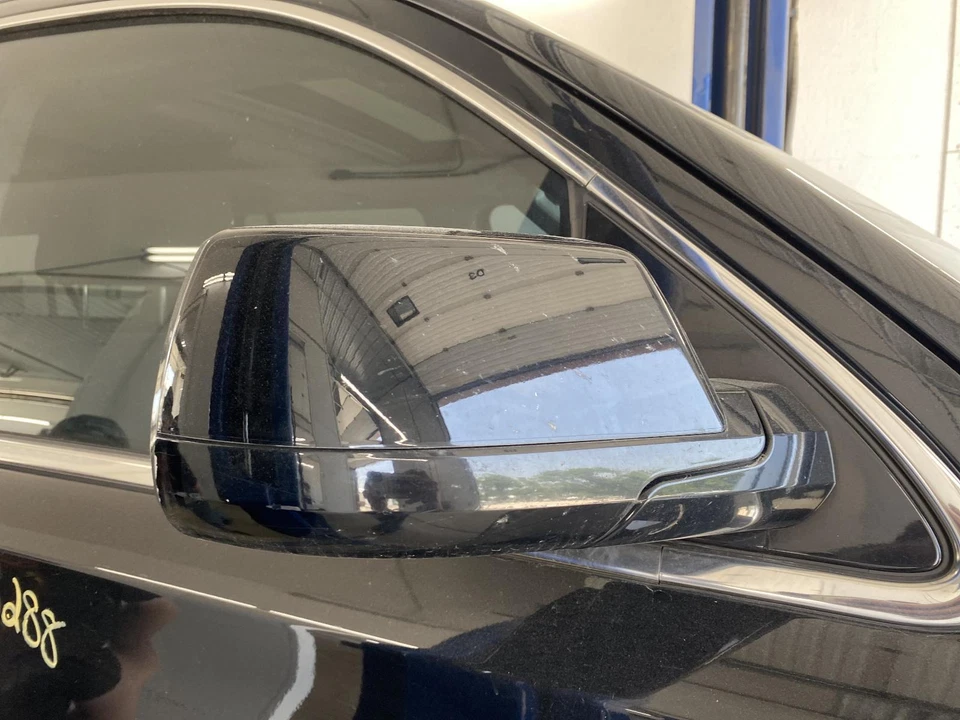 Used Right Door Mirror fits: 2016 Gmc Yukon xl 1500 power w/turn signal opt DL3 - Image 2 of 4