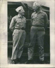 1951 Press Photo Julius Klein Paul Douglas Pacific World War II Lieutenant