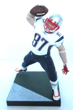 MCFARLANE NFL MADDEN PATRIOTS TE ROB GRONKOWSKI GRONK SPIKE LOOSE 6" FIGURE