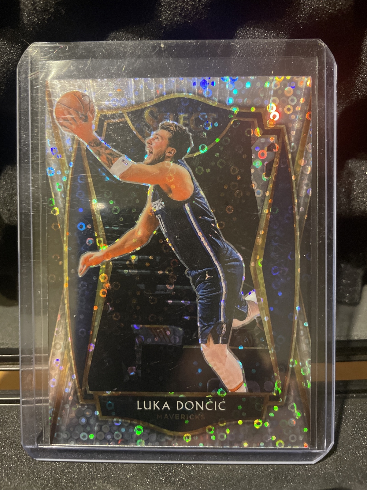 2020-2021 Select Basketball Luka Doncic Premier Level Disco