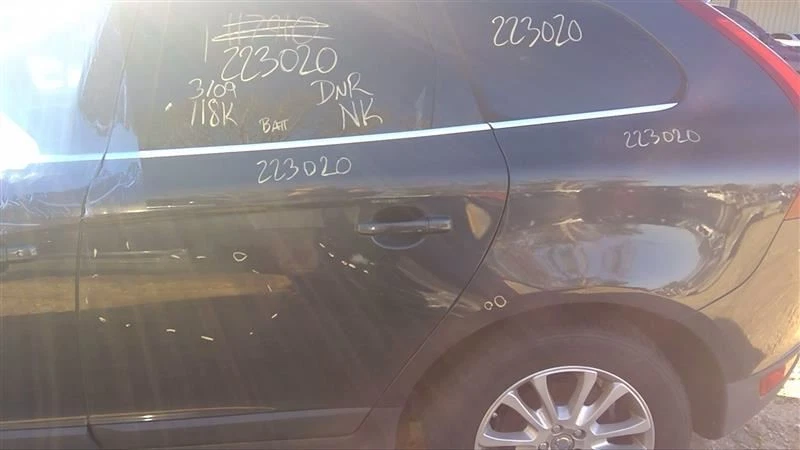 (LOCAL PICKUP ONLY) Passenger Right Front Door XC60 Fits 09-13 VOLVO 60 SERIES 7 - Imagem 3 de 4