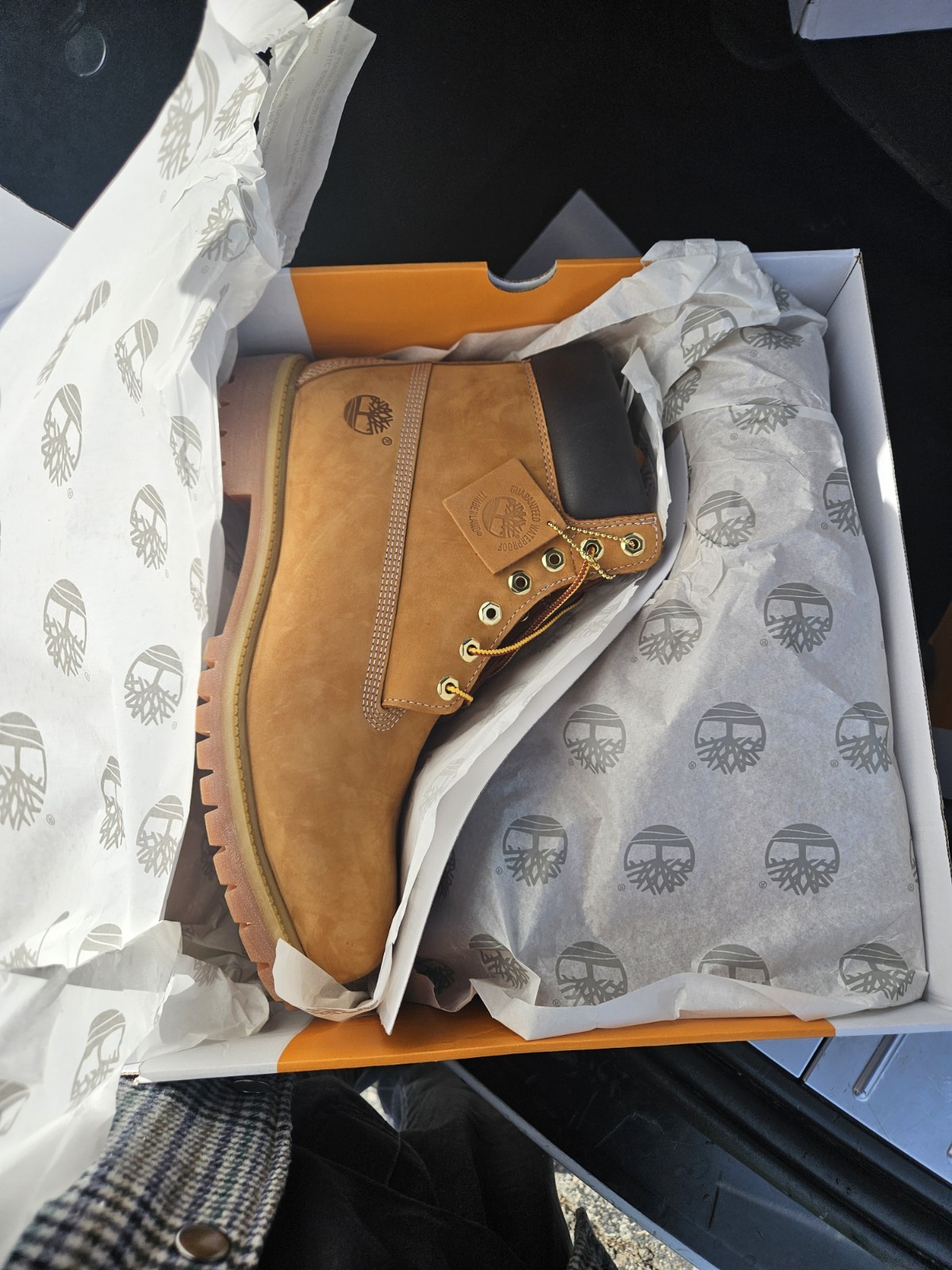 's Premium 6" Waterproof Boots - Wheat Nubuck, Size 13 M