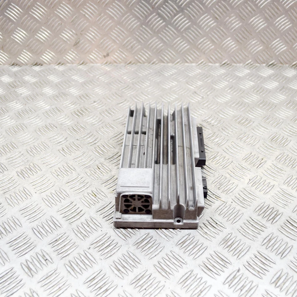 AUDI SQ5 8R Son Audio Amplificateur 8T1035223A 3.00 Diesel 230KW 2015 - Photo 2/4