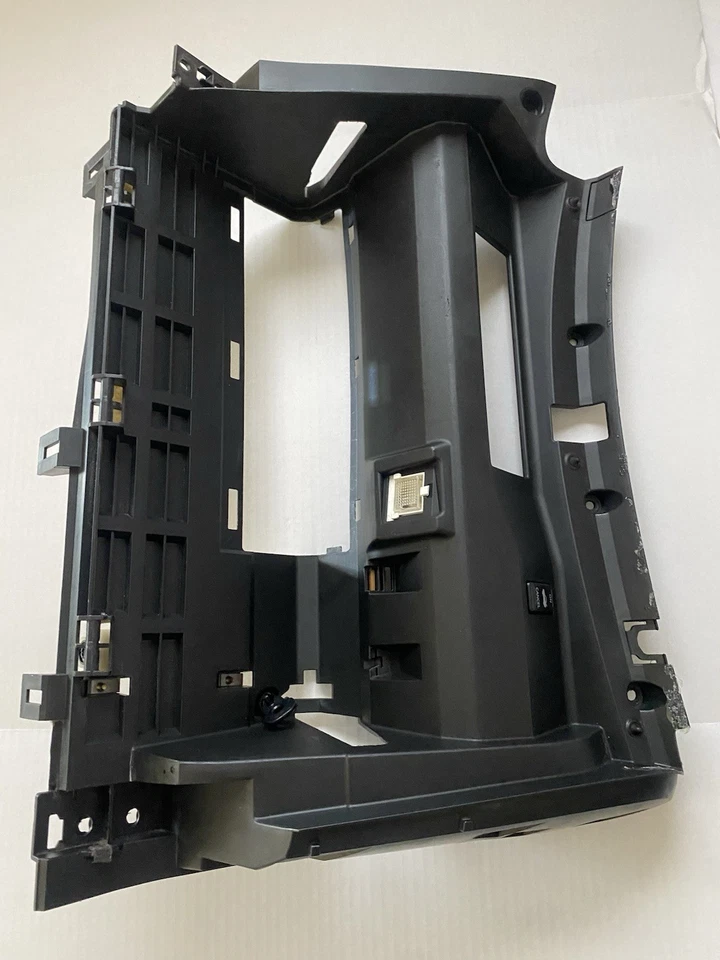 06-10 Infiniti M 35 glove box housing OEM - Image 2 of 4